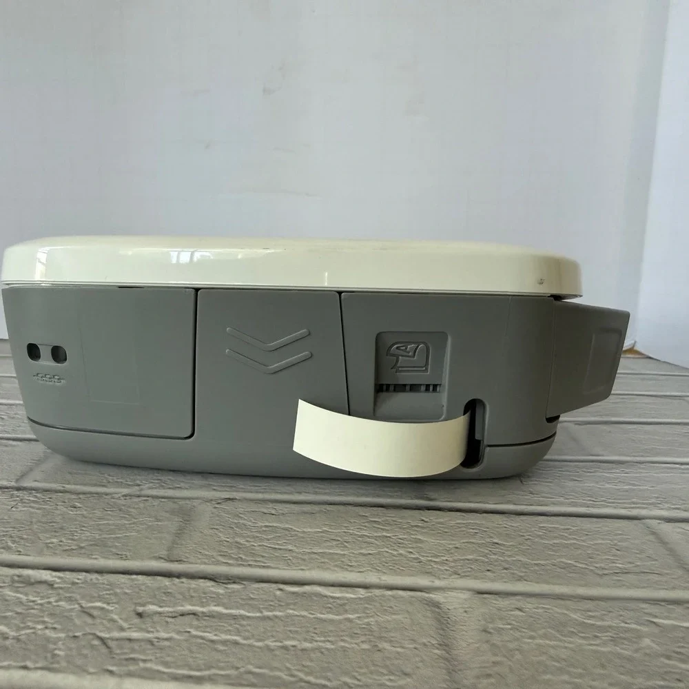Brother P-Touch PT-90 Personal Label Maker Handheld White Green Deco Mode PT90